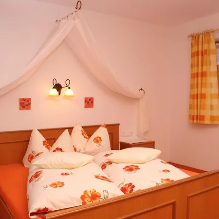 Ferienhof Stephanie Guest house Riezlern